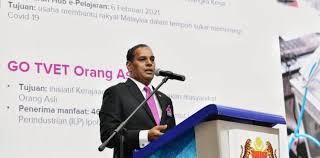 Positif dari kalangan pendidik, mahasiswa dan masyarakat. Usaha Menteri Sumber Manusia Memantapkan Bidang Tenaga Kerja Negara Terserlah The Sentral