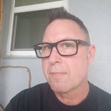 What is the best power wrapping machine to buy?