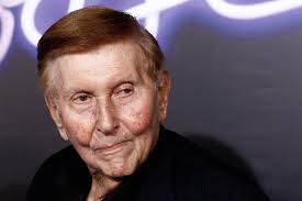 Sumner Redstone says he 'no longer trusts' Viacom CEO