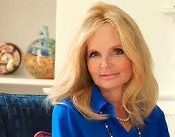 Bestselling irish author lucinda riley, best known for the seven sisters series, has died aged 55 after battling cancer for four years. Author Lucinda Riley Dies After Cancer Battle During Which She Penned Five Novels The Best Life Project