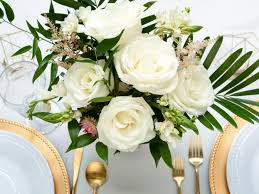 Table decor is often the most expensive part of wedding floral budget, and in truth, you can save a lot of money by taking this beast on yourself….with a in light of these facts, if you are stuck on the idea of handling the flowers for your wedding yourself, you need to follow the two rules of diy wedding. Diy Wedding Flowers Royal King Protea Greenery Bouquets Kukka Flowers