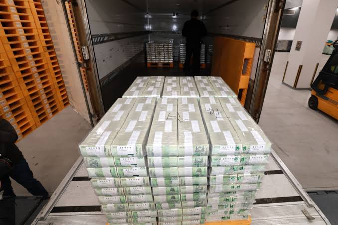 South Korea removes reward cap for corruption whistleblowers