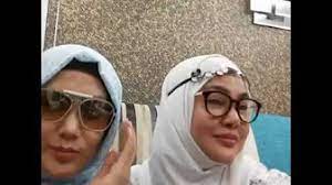 Sebelum ini, kecoh di media sosial mengenai salah faham antara dua aktres tersohor negara, iaitu erra fazira dan datin paduka umie aida. Umie Aida Dan Erra Fazira Youtube