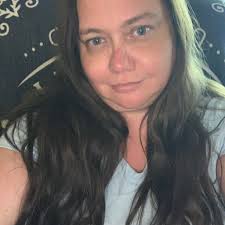 Are splash pads open at Moon Park or Ambridge?