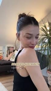 Liliana Botello's Instagram, Twitter & Facebook