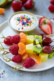 Epingle Par Femke Morf Sur Apero Spiess Brochettes De Fruits Pour Enfants Nourriture Pour Enfants Plateaux De Fruits