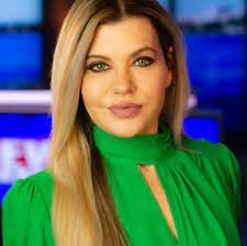 Dori Cavender's Instagram, Twitter & Facebook