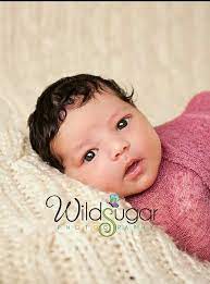 When Do Babies Start To See Babies Are Born With A Full Visual Capacity To See Objects And Colors However Newbor Baby Advice Baby Grows Light In The Dark