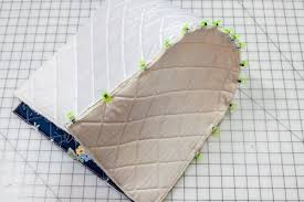 Free pattern for kitchenaid mixer cover. Diy Kitchenaid Mixer Cover Free Sewing Pattern Sewcanshe Free Sewing Patterns For Beginners