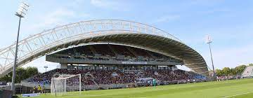Prior to joining clermont foot, where sylla signed his first professional contract, he had a year's stint with ligue 1 club stade malherbe caen. Club Profile Clermont Foot 63 Stadium Ligue 1 Uber Eats