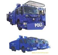 Sinotruck HOWO Anti Riot Water Cannon Vehicle Customizing 6X6 /6X4