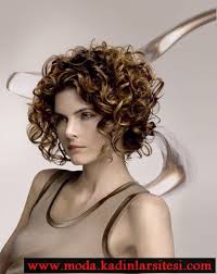 Kisa Bukleli Sac Modeli Curly Hair Styles Bob Haircut Curly Short Curly Haircuts