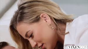 VIXEN Busty blonde fucked - XNXX.COM