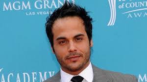 Ashley Dayley's Instagram, Twitter & Facebook