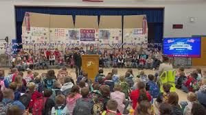 Makenna S. singing King of the World