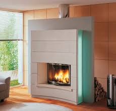 Kaminverkleidung aus stein in grau. Moderne Kaminverkleidung Bilbao Palazzetti Lelio Stein