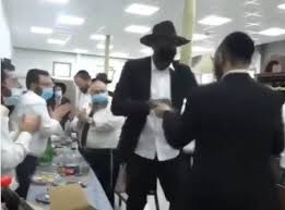 Jewish Humor Central Basketball Star Amar E Stoudemire Converts To Judaism Talks About Torah Study