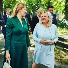 View the profiles of people named zuzana chmelová. Renata Chmelova Senatorkarenata Twitter
