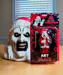 Motel Hell. “You look good enough to eat.” Farmer Vincent makes the best  meat products around, and the special ingredient is a closely guarded,  family secret. Vincent and his sister, Ida, have