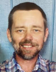 Daniel Frownfelter's Instagram, Twitter & Facebook