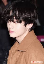 Appreciation bts v hairstyles appreciation celebrity photos. Bts V Got A Perm Hairstyle In Life For The First Time Knetizen