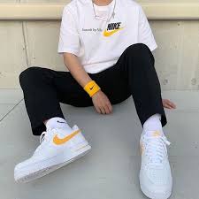 Unique nike aesthetic clothing by independent designers from around the world. New Collection Click On Our Website Streetwear Highsnobiety Fashion Street Roupas Masculinas Vintage Moda Masculina Adolescente Roupas Masculinas