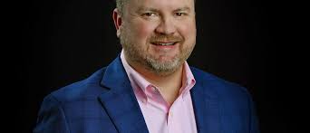 Todd Reiser's Instagram, Twitter & Facebook