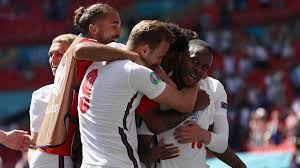 80' adams forces a save! England Vs Kroatien Drei Dinge Die Bei Der Em Auffielen Phillips Lasst Modric Alt Aussehen Eurosport
