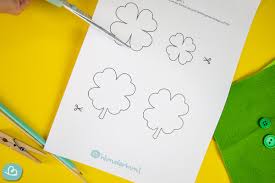 Vorlage umzug post vorsicht glas vorsicht glas vorsicht vorlagen from i.pinimg.com. Kleeblatt Basteln Vorlage Und Anleitungen Zum Basteln Wunderbunt De