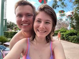 Ashton Vance's Instagram, Twitter & Facebook