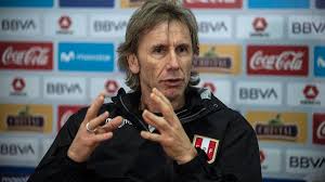 El futuro de ricardo gareca en la selección peruana todavía es incierto, pero cada vez son más los personajes que manifiestan su deseo de que permanezca siento alegría por el pueblo peruano, pero queríamos pasar (a octavos de final), sostuvo gladys hartintegui, esposa del entrenador. El Tecnico De Peru Ricardo Gareca Confiesa Como Conocio A Una Hija Gracias A Las Redes Sociales Noticias De El Salvador