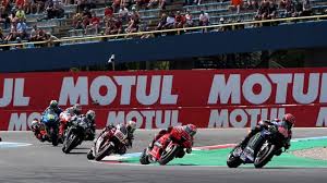 Pemuncak klasemen sementara, marc marquez, hanya berhasil berada di posisi empat, di belakang pembalap kuda hitam dari tim ducati. Ta7qhgd6ygavdm