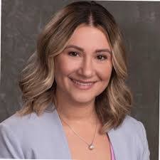 Kathleen Clapper's Instagram, Twitter & Facebook