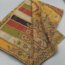 Karni wool scarf - yellow – Jaadu Boutique