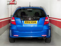 Maybe you would like to learn more about one of these? Honda Jazz Si 2012 Photos 2048x1536