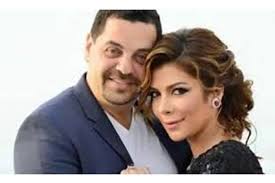 أصالة نصري كل ده كان ليه برنامج آخر من يعلم. Ø¨Ø¹Ø¯ Ø·Ù„Ø§Ù‚ Ø£ØµØ§Ù„Ø© Ø·Ø§Ø±Ù‚ Ø§Ù„Ø¹Ø±ÙŠØ§Ù† ÙŠØ¸Ù‡Ø± Ù…Ø¹ Ø­Ø¨ÙŠØ¨ØªÙ‡ Ø§Ù„Ø¬Ø¯ÙŠØ¯Ø© Ø§Ù„Ù…ØµØ±ÙŠÙˆÙ†