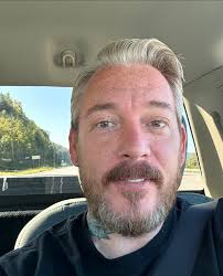 Photos by Jared Stacy (@jared_actyl) · December 8, 2024