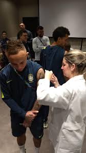 A seleção brasileira goleou a china por 5 a 0, com gols de marta (2x), debinha, andressa alves e bia zaneratto. Ministerio Da Saude Ø¹Ù„Ù‰ ØªÙˆÙŠØªØ± Os Jogadores Da Selecao Brasileira De Futebol Masculino Foram Vacinados Ontem Contra Caxumba Pela Saudepoa Apos A Vitoria Contra O Paraguai Na Copa America A Acao Ocorreu