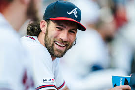 Atlanta Braves legend Charlie Culberson made yet ANOTHER iconic moment in  Truist Park, this time wearing yellow and blue 💛 #bananaball  #savannahbananas #mlbnews #atlantabraves #baseballplayer #mlbhighlights