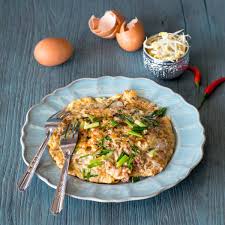 Kai Jeow Moo Sab Thai Omelett Mit Hackfleisch Creme Guides Rezept In 2020 Rezepte Hackfleisch Thailandische Kuche