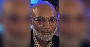 Damon Perry's Instagram, Twitter & Facebook