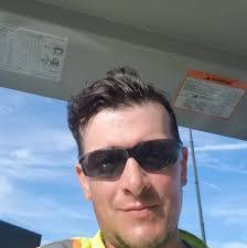 Robin Trivett's Instagram, Twitter & Facebook