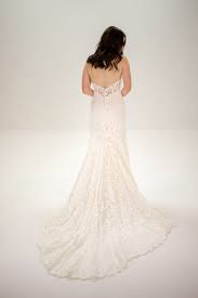 Secondhand Wedding Dresses On Rebridal In 2020 Wedding Dresses New Wedding Dresses Fancy Dresses
