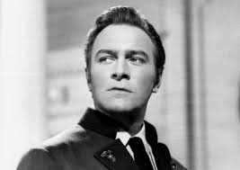 Christopher plummer , who rose to international fame as captain von trapp in the sound of music , began his screen career with an and introducing credit on sidney lumet's 1958 stage struck. Psd Nt6070dzsm