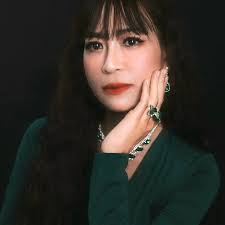 Người già và trẻ em Ba Lan ở nhà không có việc gì làm nên trồng rau và trái  cây. Nếu số lượng nhiều thì mang ra bán trước cửa nhà, tạo