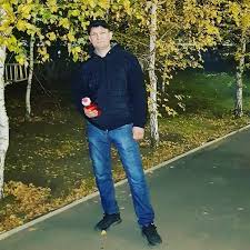Чтобы отметить человека, наведите на него курсор и нажмите левую кнопку мыши. Vladimir Yacenko Home Facebook