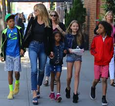 Klum rarely shares photos of her children, often having them hide their faces when. Heidi Klum And Kids Take On The Big City