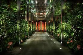 Public Hotel Ny Public Hotel Nyc Hotels Hotel Entrance