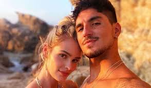Gabriel medina download (2021) nacional torrent. Casamento De Gabriel Medina E Yasmin Brunet Gera Crise Com Pais Do Surfista Famosos Entretenimento Uai