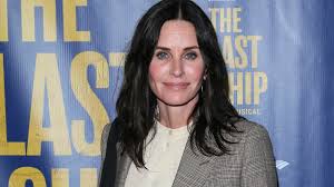 While she's no longer married to her daughter's father, david arquette, she is still close with their kid. Friends Reunion Courteney Cox Says Filming Special Was So Emotional